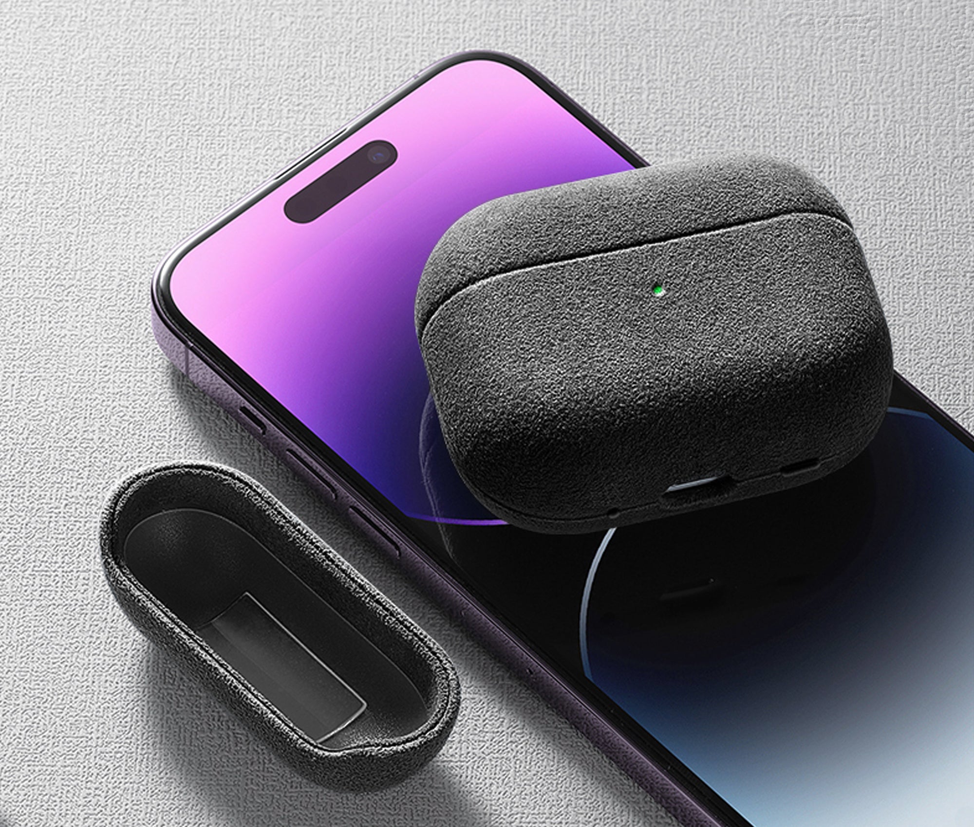 Komodoty-Alcantara-AirPods-Pro-2nd-Generation-Case-Black-Desktop