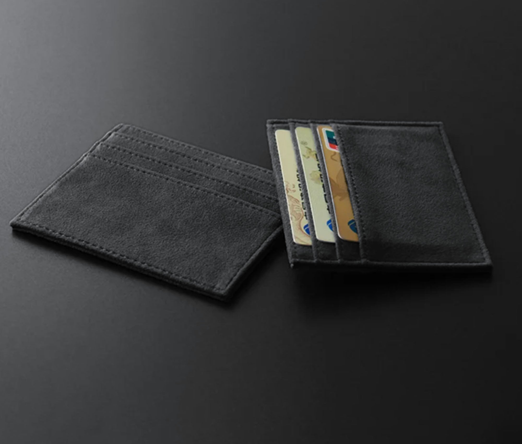 Komodoty-Alcantara-Card-Wallet-Black-Together