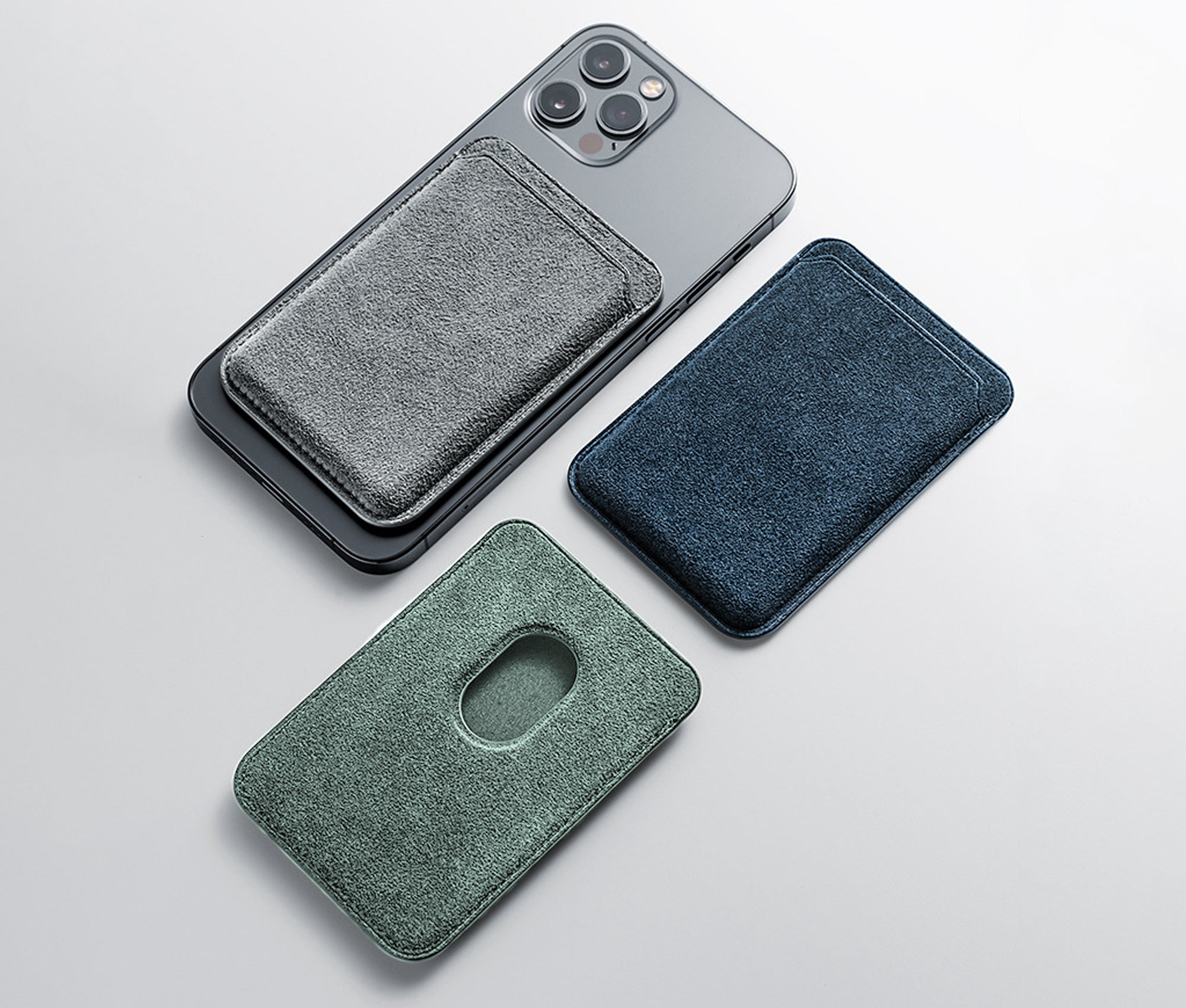 Komodoty Alcantara MagSafe Wallet Gray Ocean Blue Mint iPhone Together Desktop