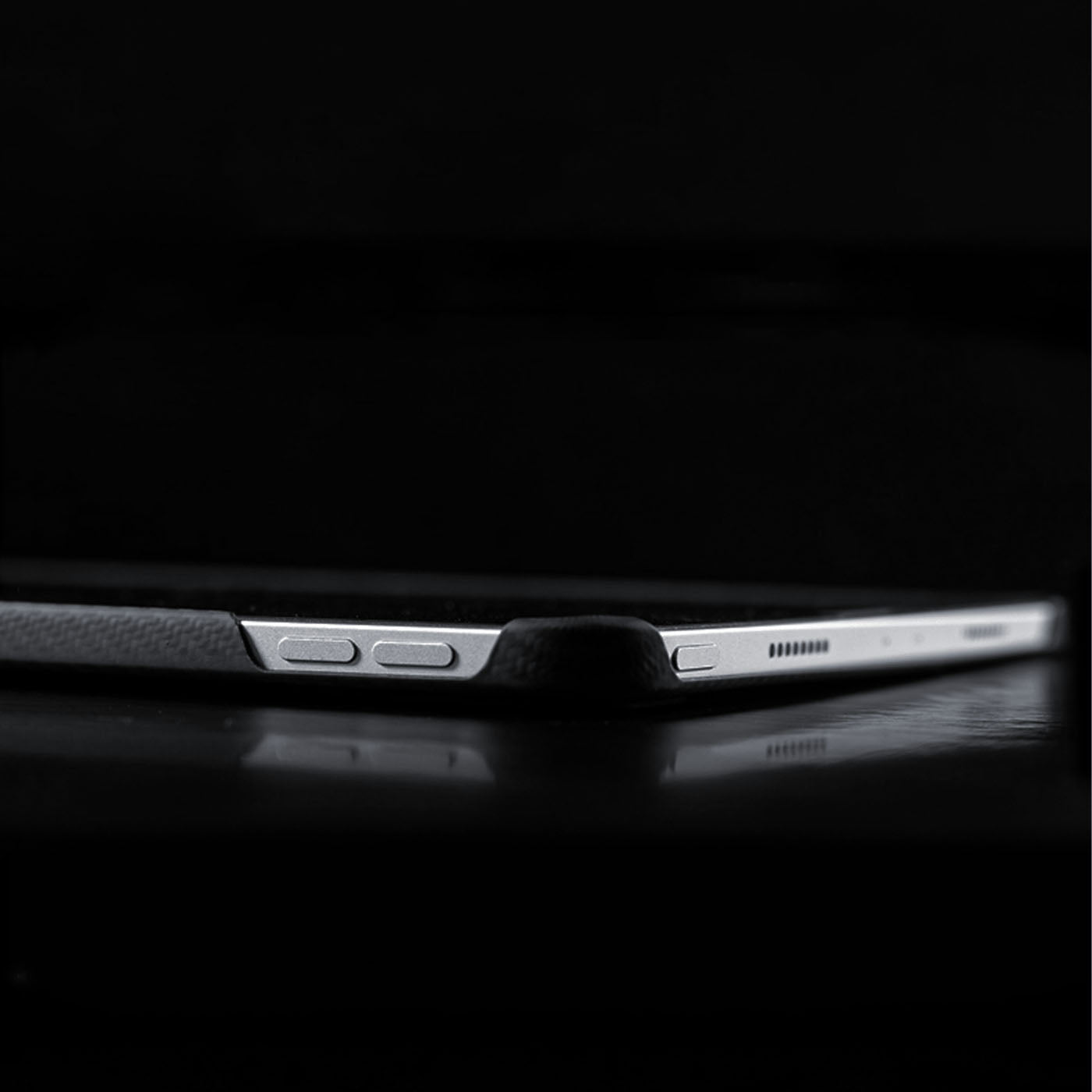 Slim Aramid Fiber iPad Case iPad Covers Volaris