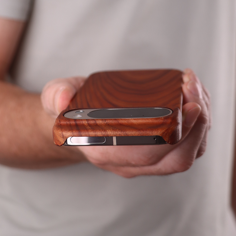 Slim Wood Pixel Case