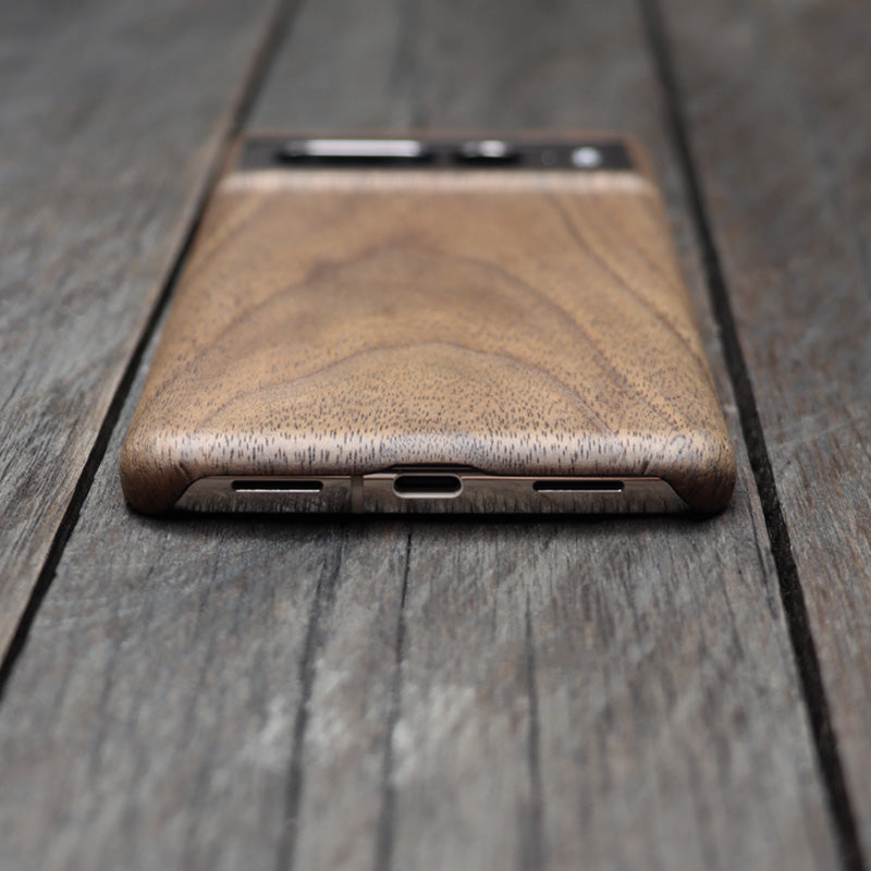 Slim Wood Pixel Case Komodo