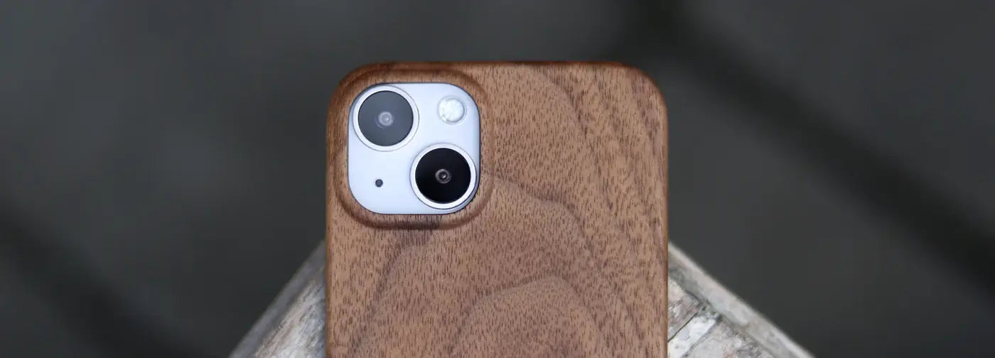 Komodoty Wood iPhone Case Walnut Closeup